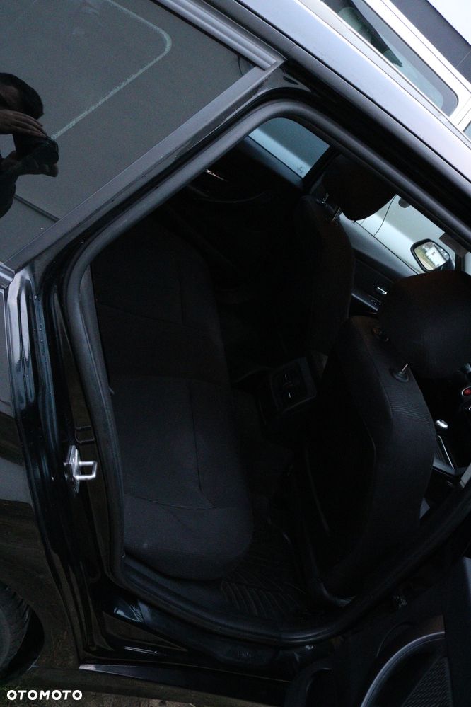 BMW Seria 3 318d - 16