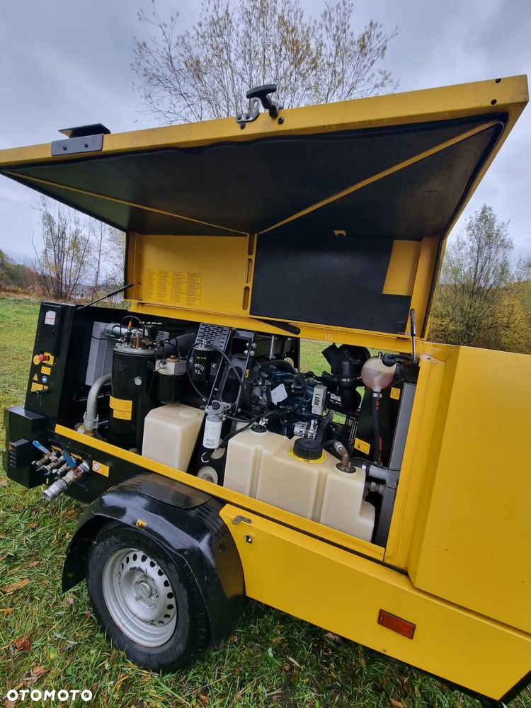 Kubota Kompresor KAESER M82 jak Nowy 8,5m3 2018r z Norwegii 1569h Naolejacz chłodnica cyklonowa pompa On dużo wyjsc - 28