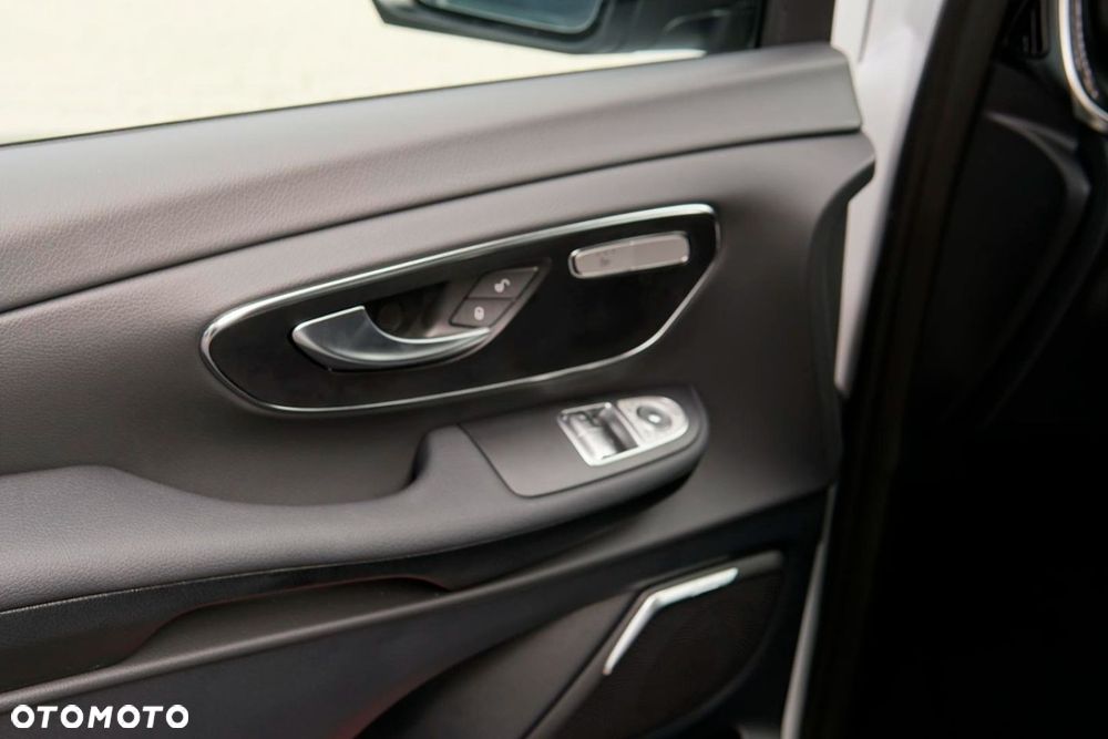 Mercedes-Benz Klasa V 250 d extralang 4Matic 9G-TRONIC Style - 17