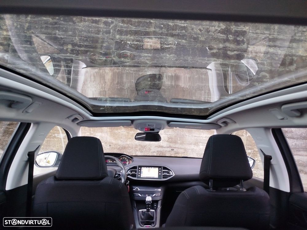 Peugeot 308 SW 1.2 PureTech Allure J17 - 3