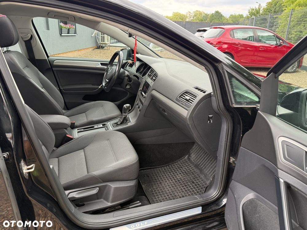Volkswagen Golf 1.6 TDI DPF DSG Highline - 14