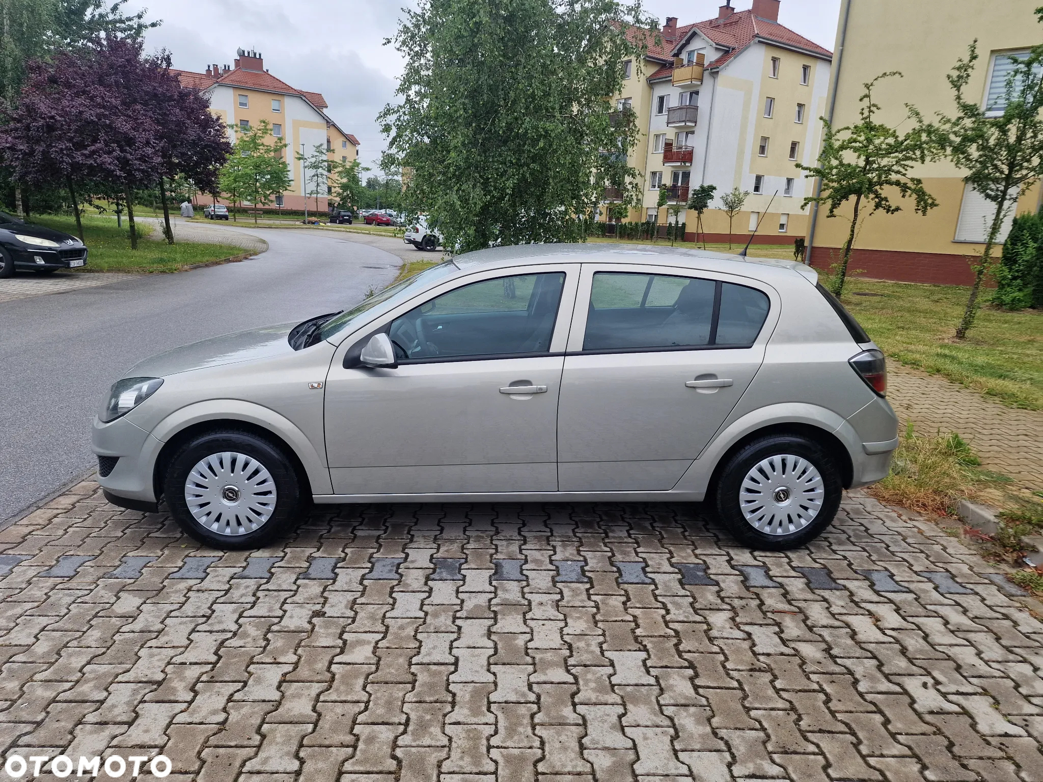 Opel Astra III 1.4 - 10