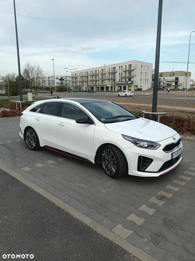 Kia ProCeed 1.6 T-GDI GT DCT - 3