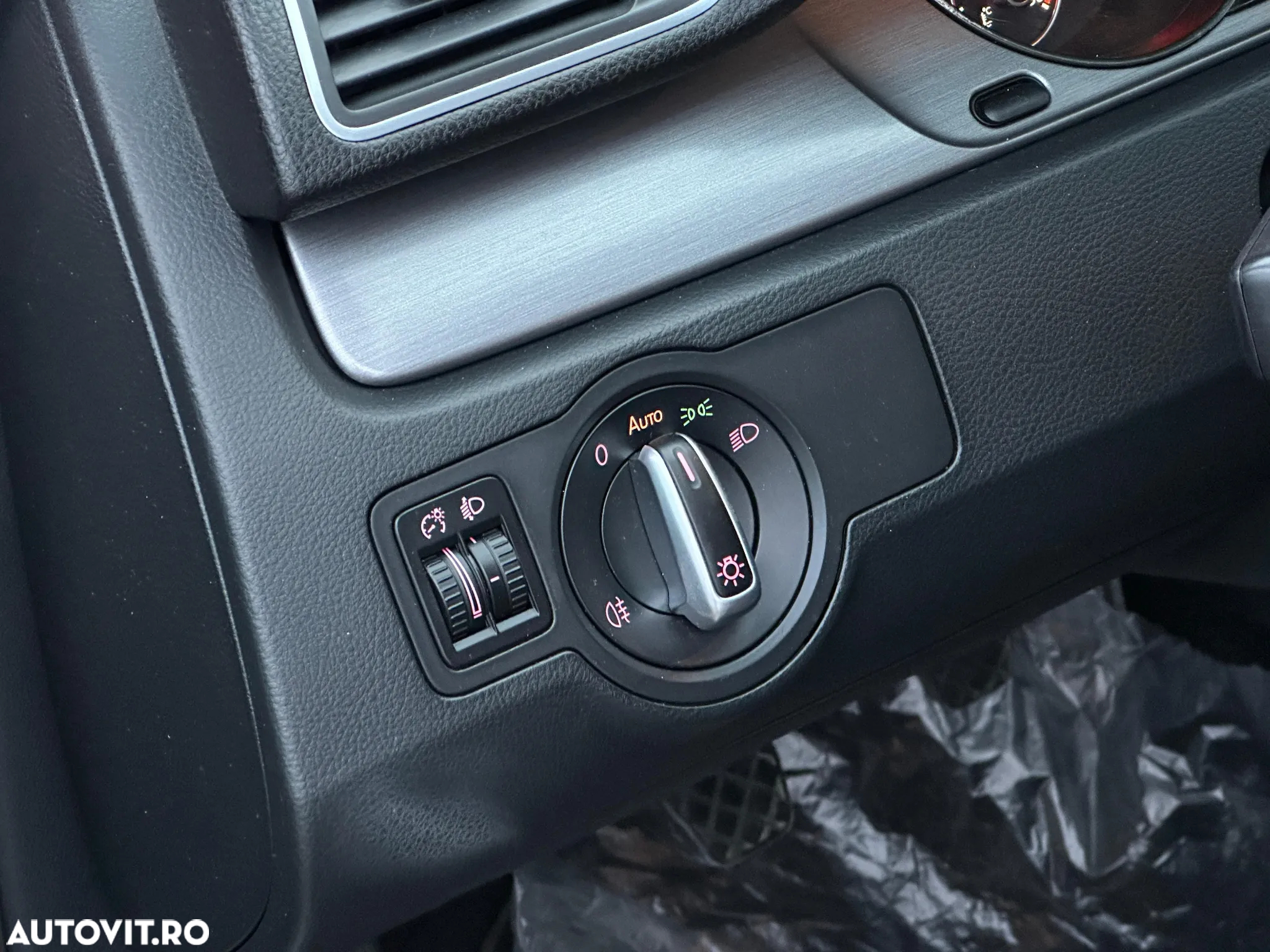 Volkswagen Passat - 10