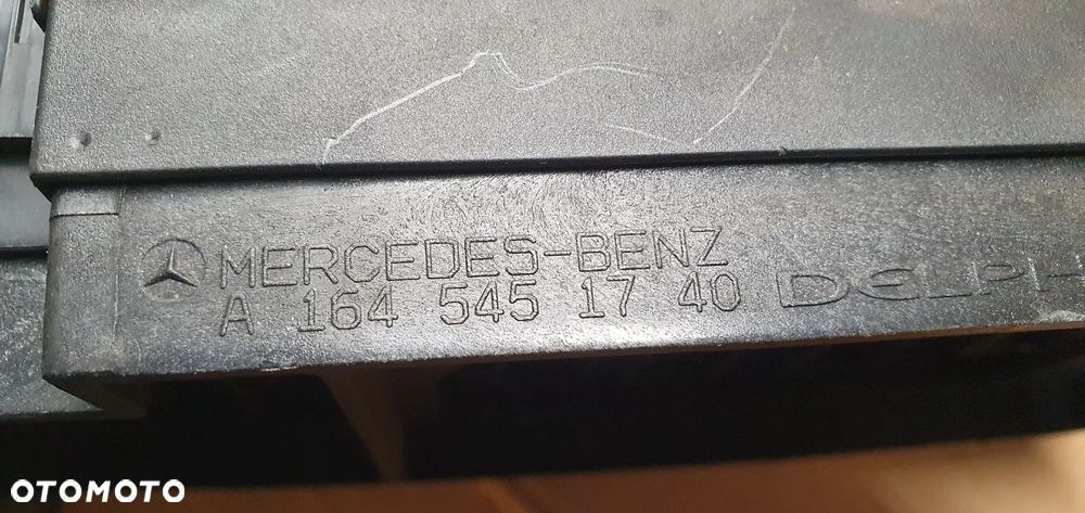 Skrzynka bezpieczników bezpieczniki Mercedes ML W164 A1645402372 A1645451740 - 6