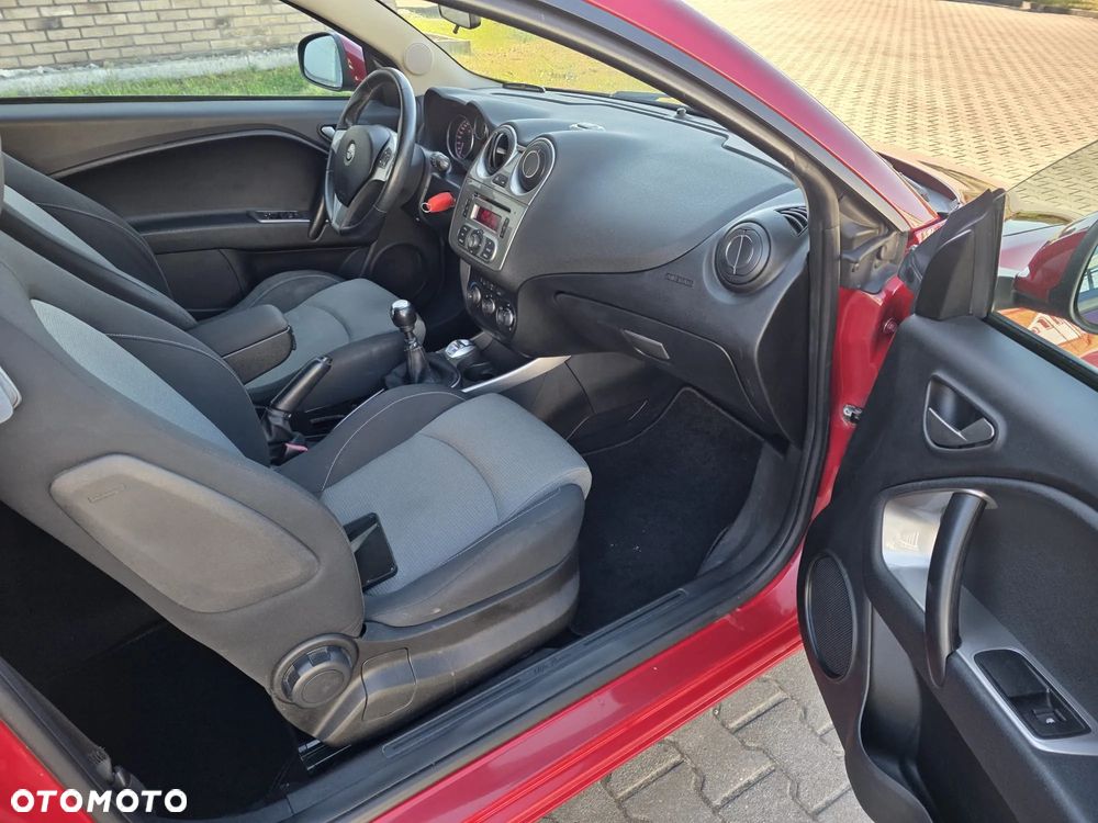 Alfa Romeo Mito 1.4 MultiAir Distinctive - 11