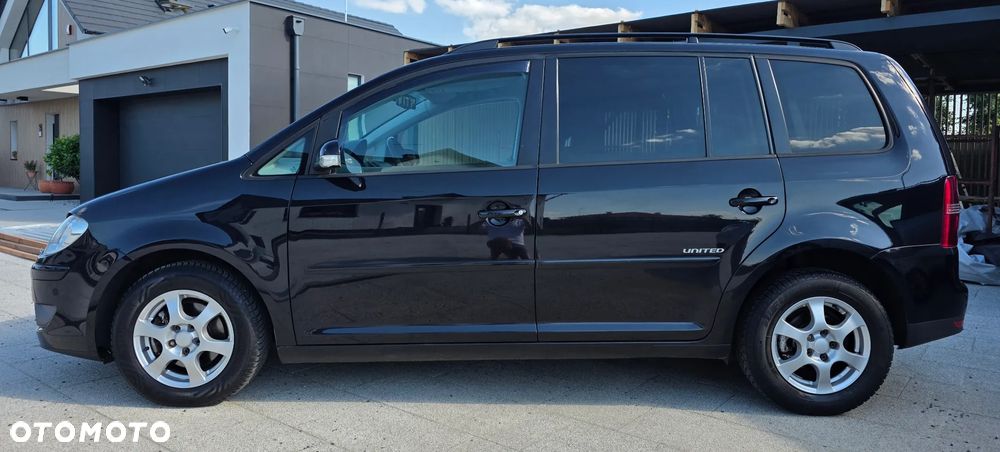 Volkswagen Touran 1.4 TSI United - 9