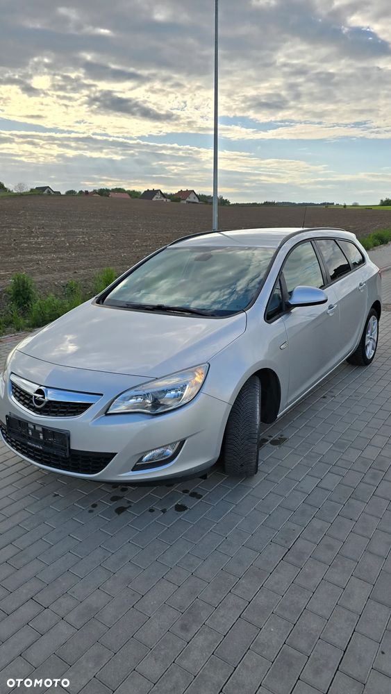 Opel Astra 1.4 Turbo Color Edition - 2