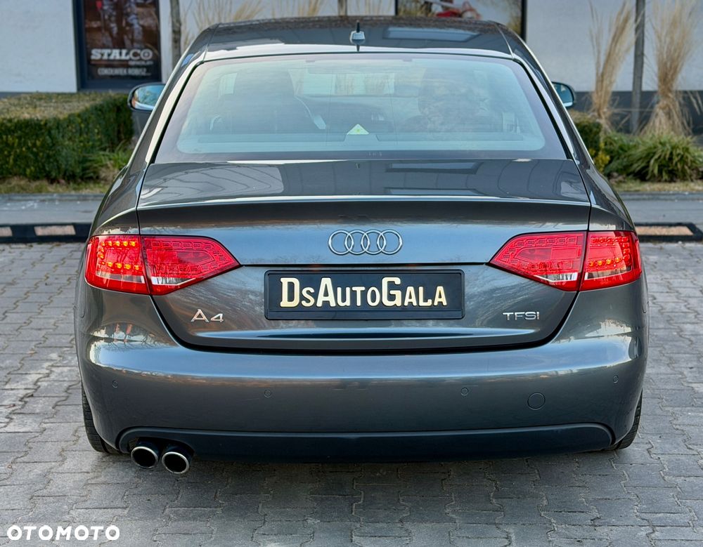 Audi A4 Limousine 1.8 TFSI S line Sportpaket (plus) - 8