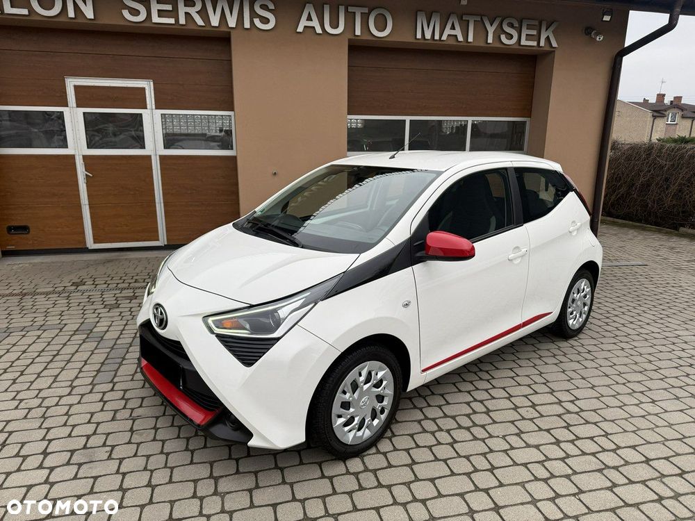 Toyota Aygo x-play - 13