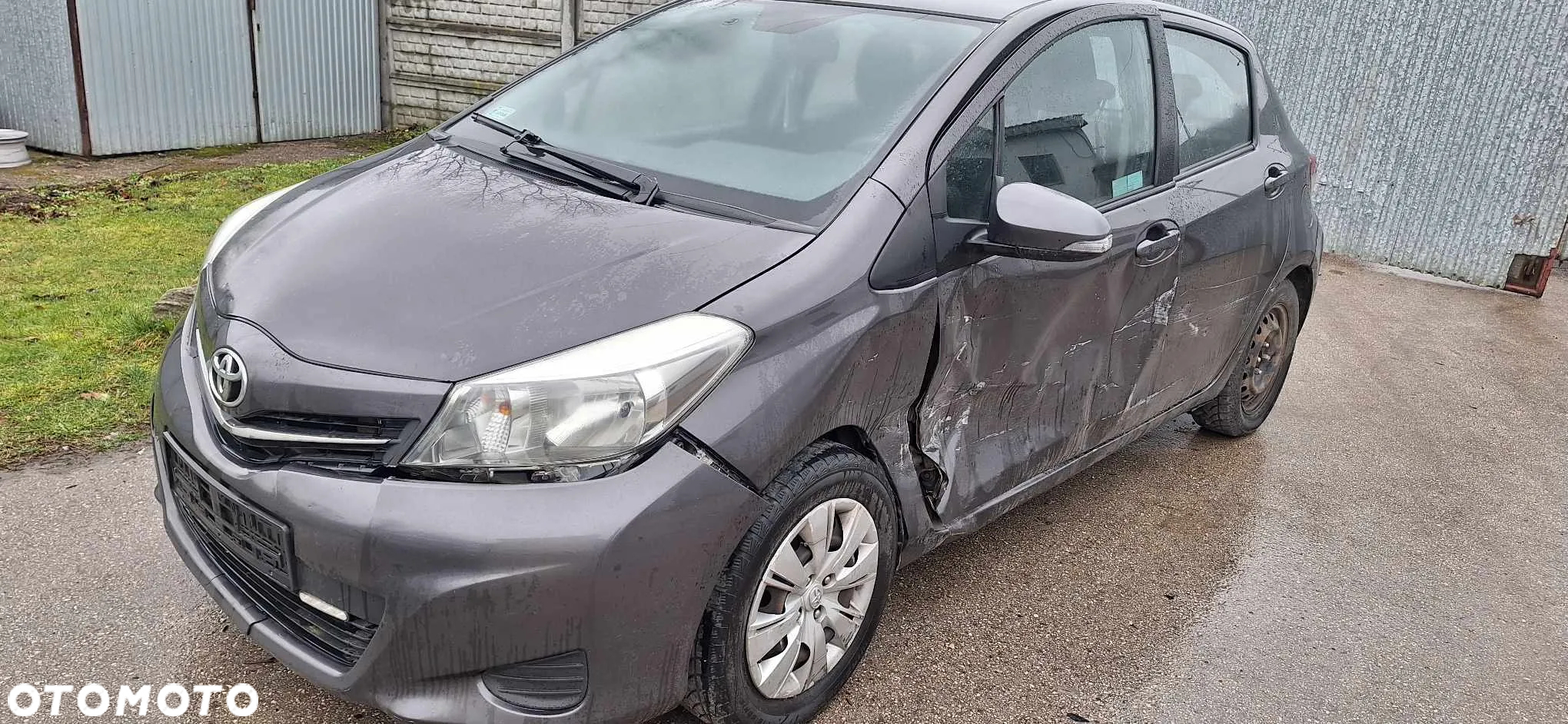 Toyota YARIS III 1G3 słupek próg prawy lewy - 6