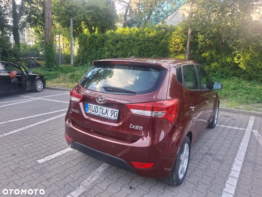 Hyundai ix20 1.4 blue Passion - 7