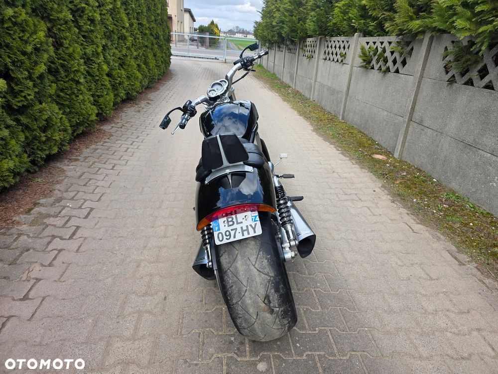 Harley-Davidson V-Rod Muscle - 11