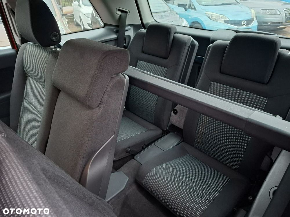 Opel Zafira 1.8 Cosmo - 23