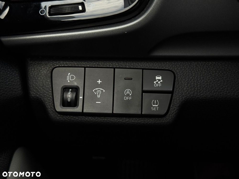 Kia Stonic 1.2 L Business Line - 34
