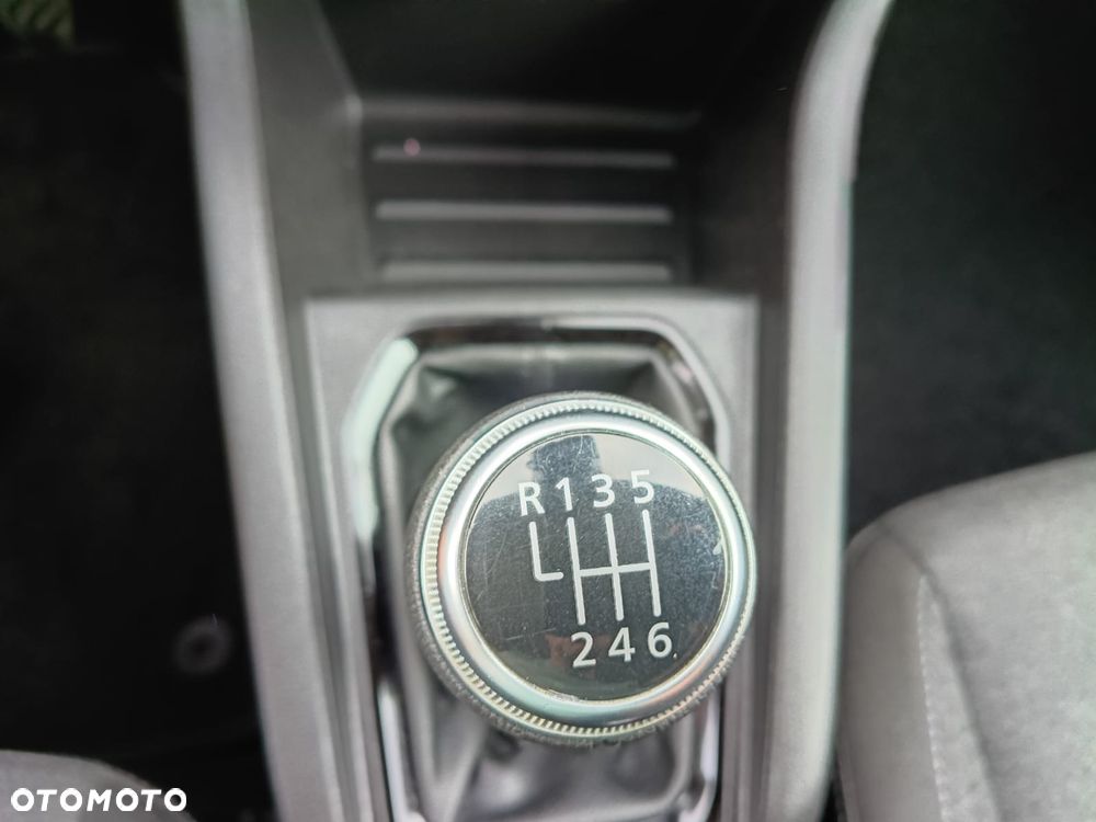 Renault Clio - 20
