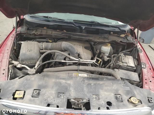 Dodge RAM 5.7 4x4 - 10