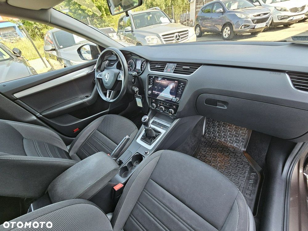Skoda Octavia 1.6 TDI Ambition - 18
