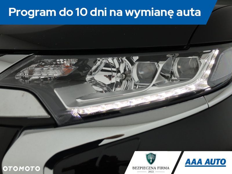 Mitsubishi Outlander - 19