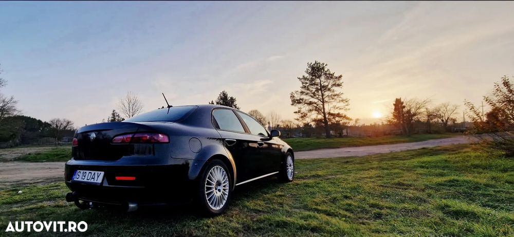 Alfa Romeo 159 1.8 TBI Distinctive - 4