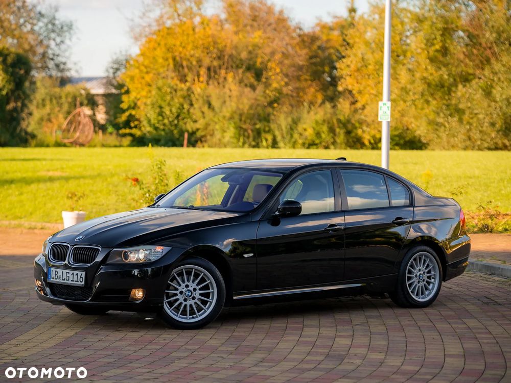 BMW Seria 3 318i - 2