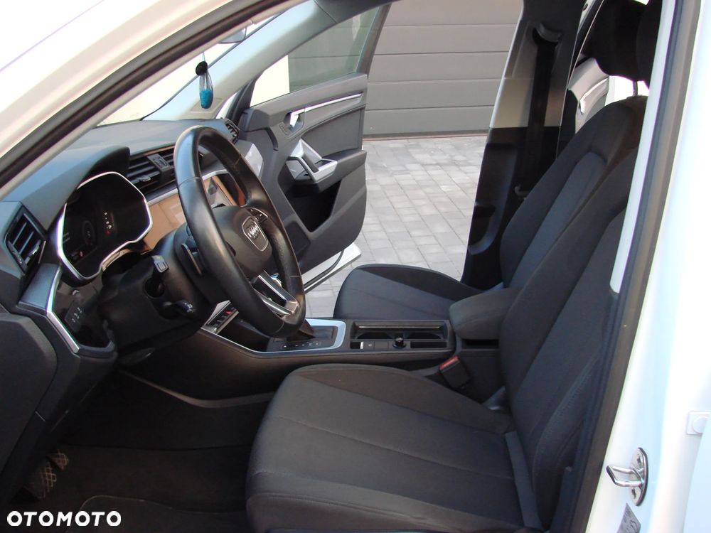 Audi Q3 - 16