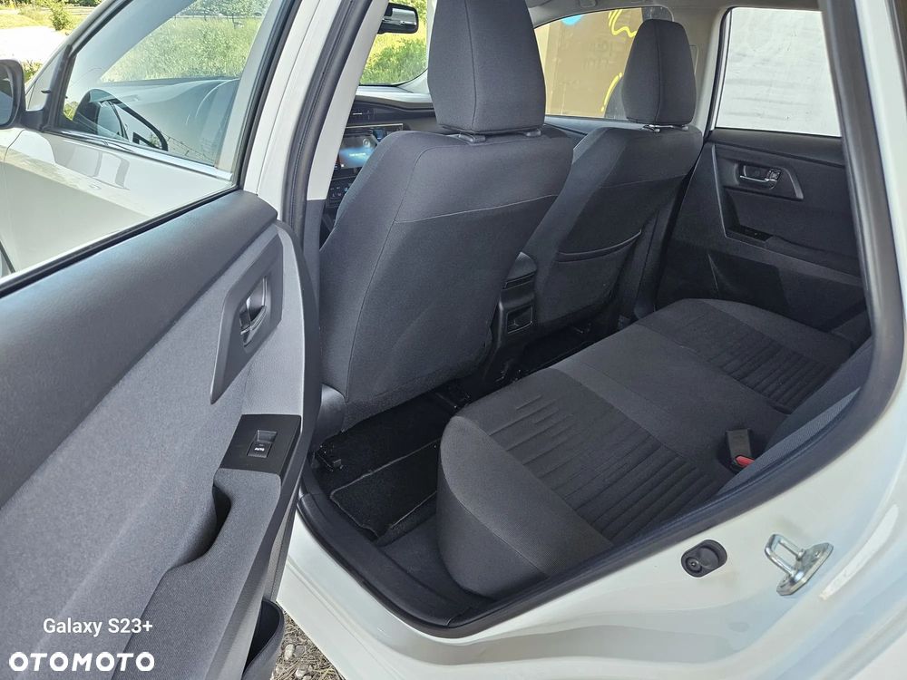 Toyota Auris 1.2 T Prestige - 10