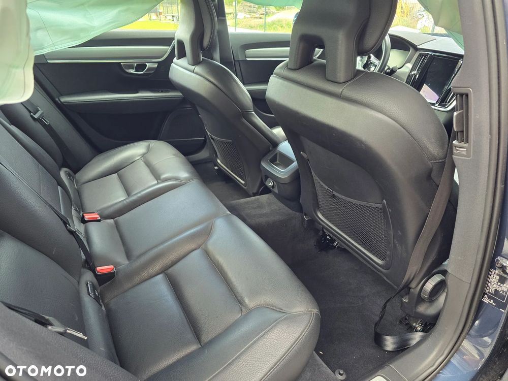 Volvo S90 D3 Geartronic Momentum Pro - 6