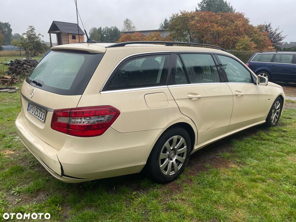 Mercedes-Benz Klasa E 200 T BlueTEC 7G-TRONIC Edition - 4