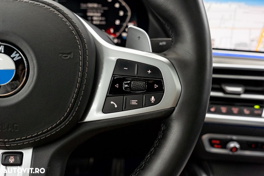 BMW X6 xDrive40i - 33