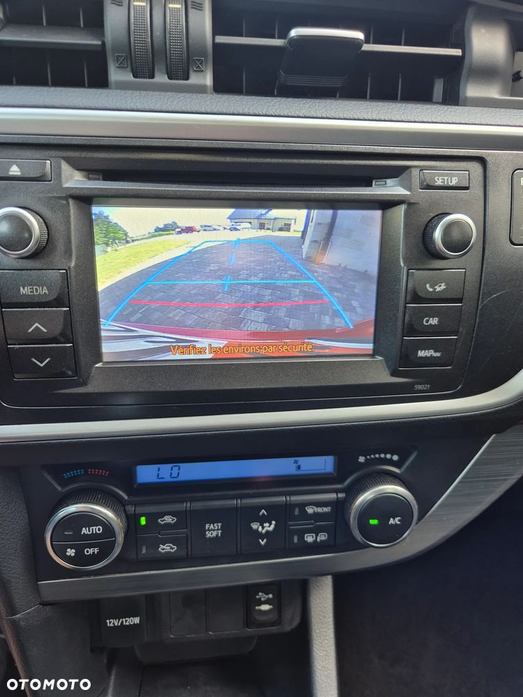 Toyota Auris - 33
