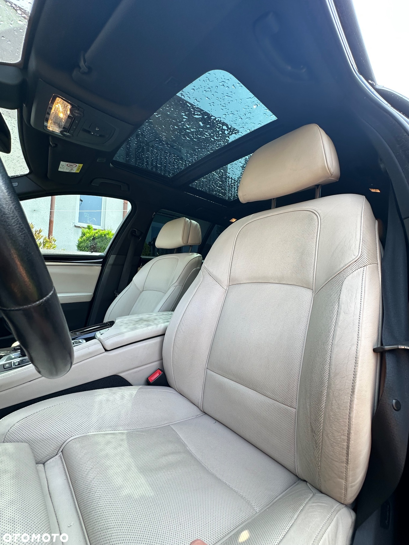 BMW Seria 5 535d xDrive Touring Luxury Line - 28