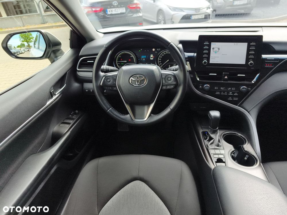 Toyota Camry 2.5 Hybrid Comfort CVT - 12