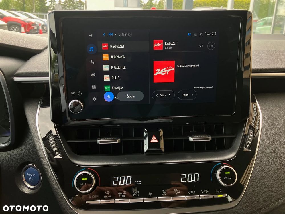 Toyota Corolla 1.8 Hybrid Comfort - 22