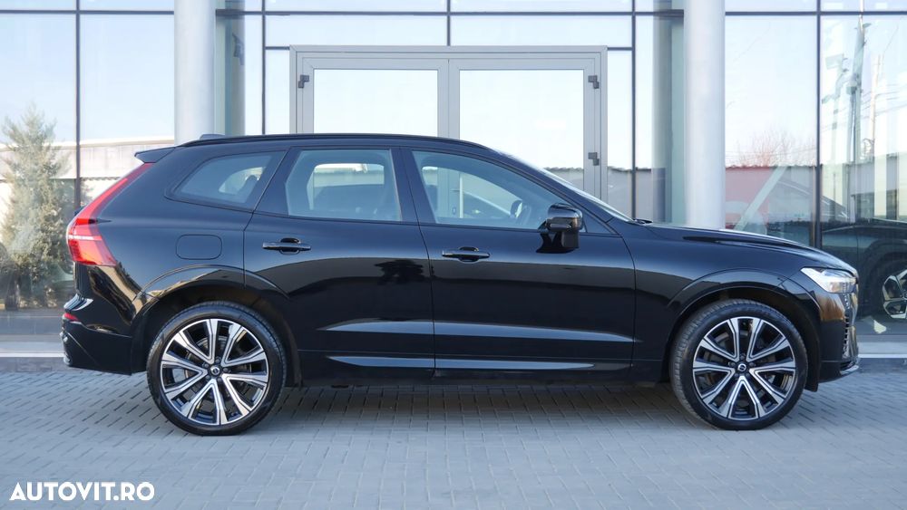 Volvo XC 60 T6 AWD Recharge Geartronic RDesign - 11