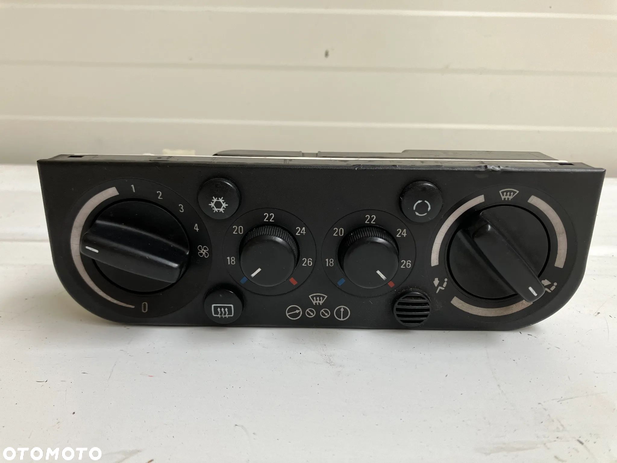 PANEL STEROWANIA KLIMATYZACJĄ BMW E36 PRZED LIFT RARYTAS POKRĘTŁA SUPER STAN!!! 1387340 - 1