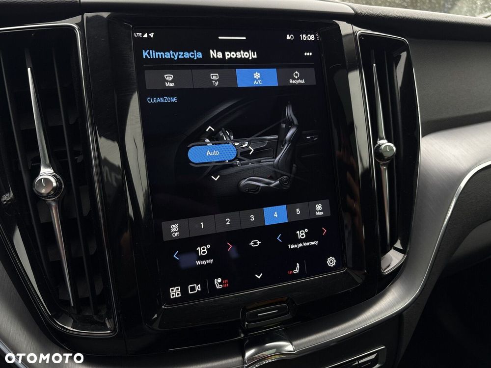 Volvo XC 60 T6 Plug-In Hybrid AWD Inscription - 23