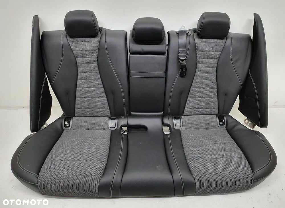 KANAPA TYŁ TYLNA SKÓRA MERCEDES W213 KOMBI A2139200504 A2139200604 - 1
