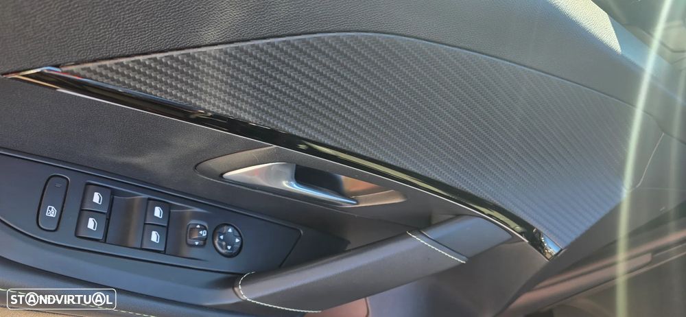 Peugeot 208 Elektromotor 136 Business - 11