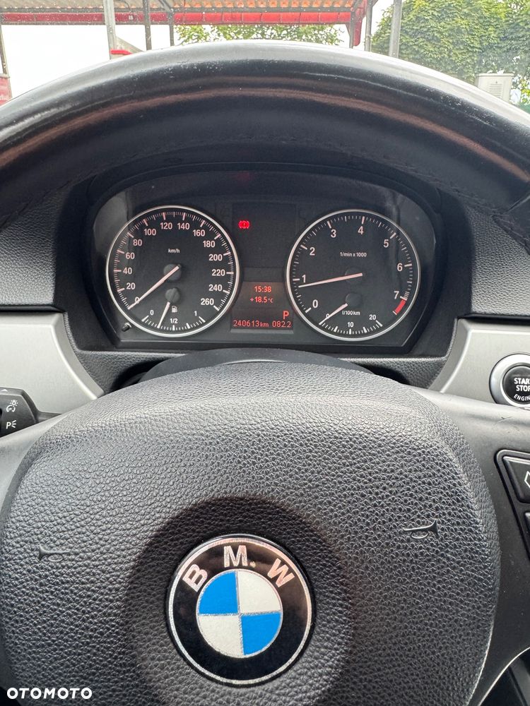 BMW Seria 3 - 16