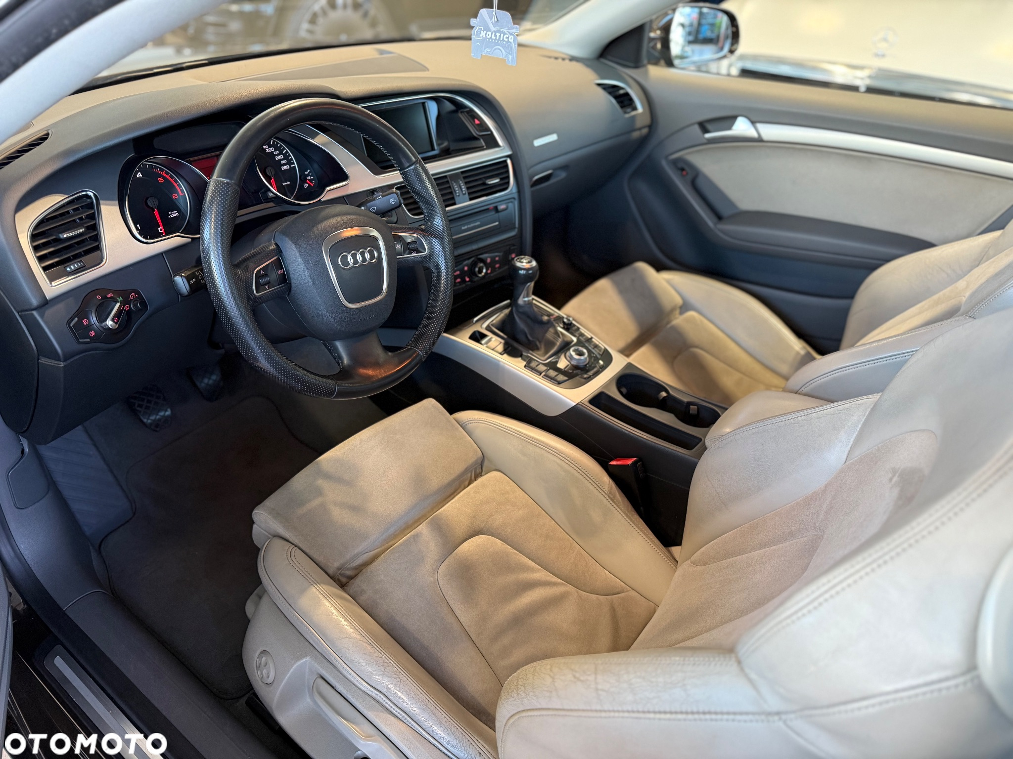 Audi A5 Coupe 2.0 TDI Quattro - 5
