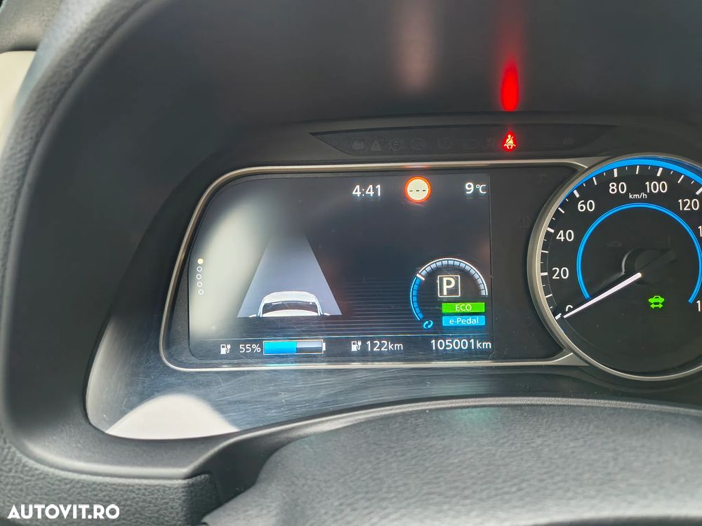 Nissan LEAF N-Connecta - 6