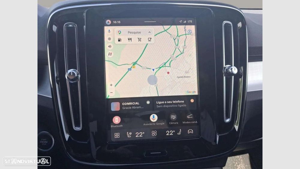 Volvo XC 40 2.0 B3 Plus Dark - 23