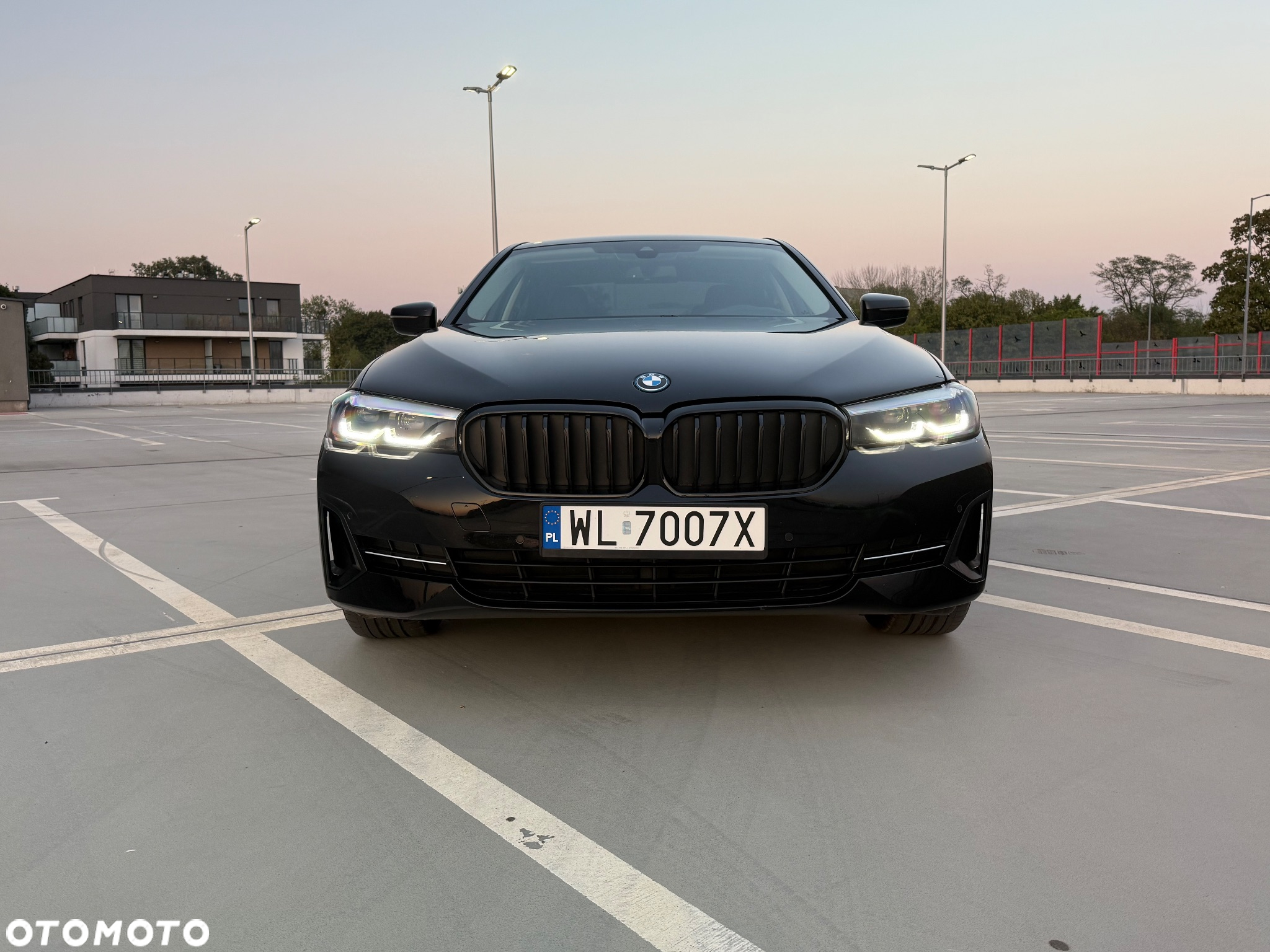 BMW Seria 5 530e xDrive - 6