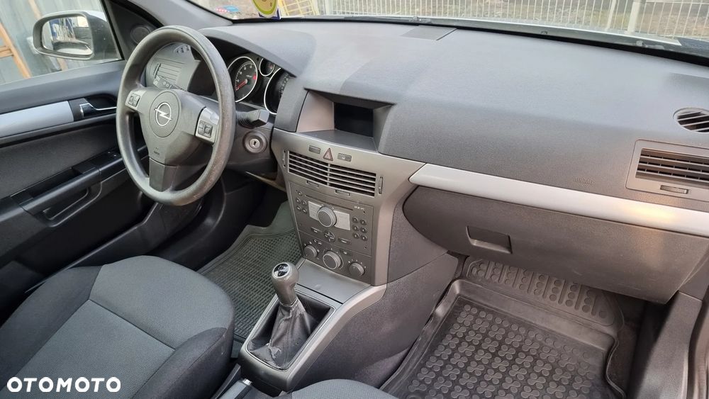 Opel Astra - 11
