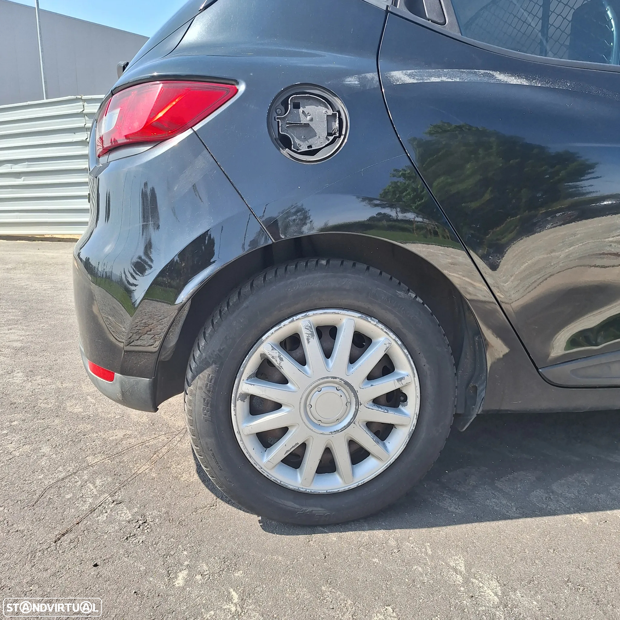 Renault Clio - 9
