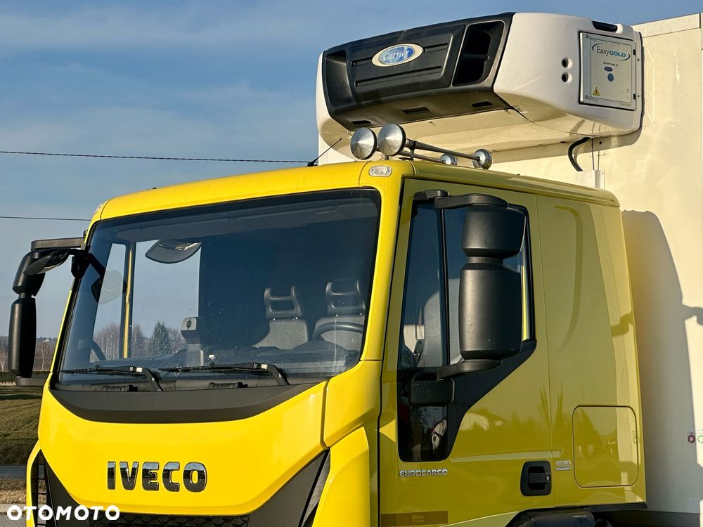 Iveco EUROCARGO 160-280 / CHŁODNIA / 6.1 M DŁUGOŚCI / 15 EUROPALET / AUTOMAT / SYPIALKA / NISKI PRZEBIEG / 16 TON DMC / CARRIER SPALINOWO - ELEKTRYCZNY / 2018 ROK - 9