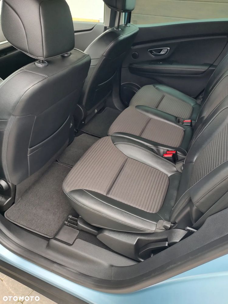 Renault Grand Scenic - 14