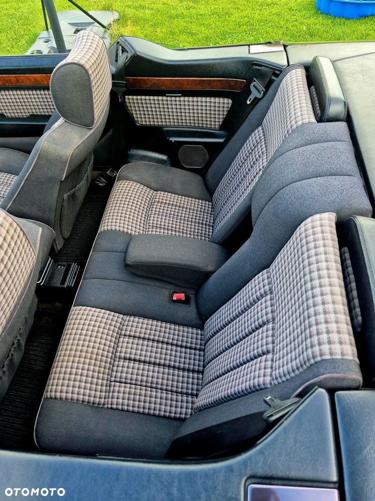 Mercedes-Benz W124 (1984-1993) - 18