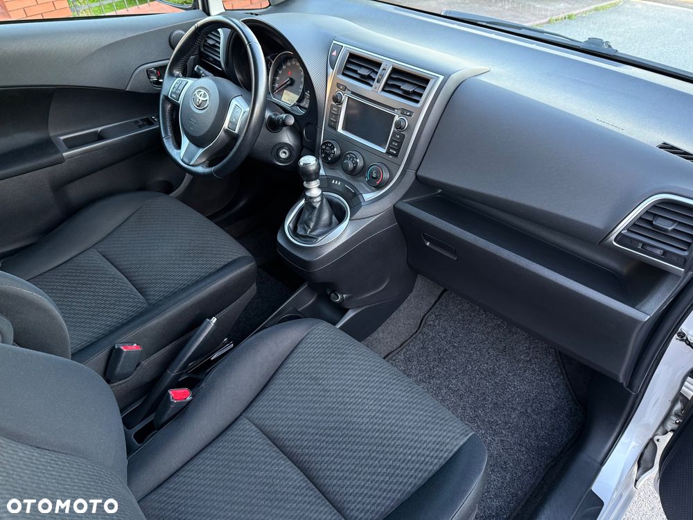 Toyota Verso S 1.33 VVT-i Comfort - 8
